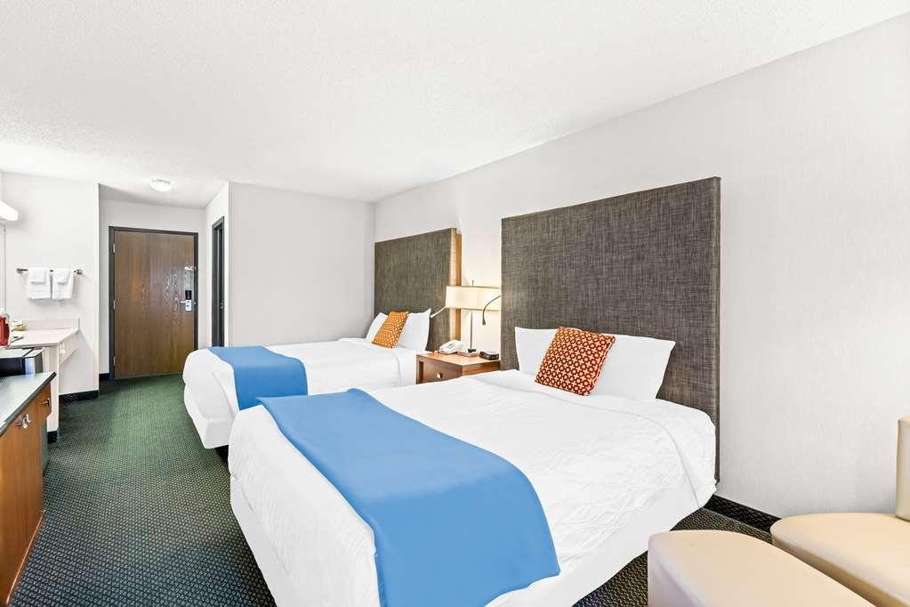 Americas Best Value Inn & Suites - Tahquamenon Country Newberry Phòng bức ảnh